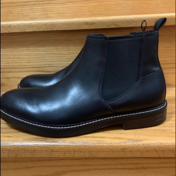 Black Clark’s boots - Picture 3 of 4